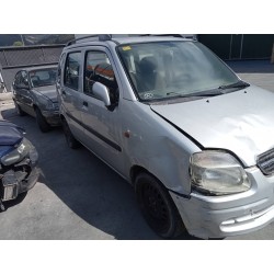 opel agila del año 2002