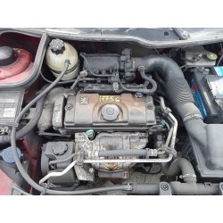 peugeot 206 berlina del año 2001