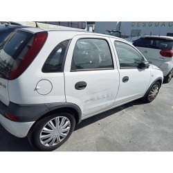 opel corsa c del año 2002