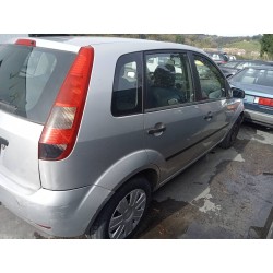ford fiesta (cbk) del año 2003