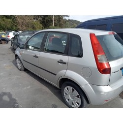 ford fiesta (cbk) del año 2003