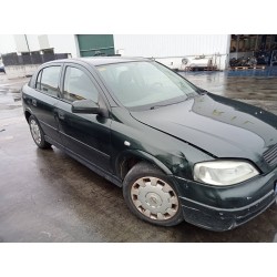 opel astra g berlina del año 2001