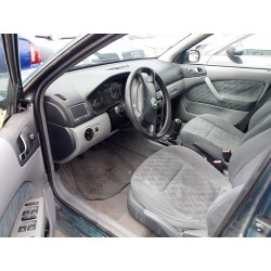 skoda octavia berlina (1u2) del año 1999