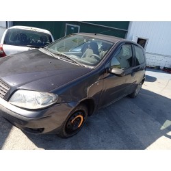 fiat punto berlina (188) del año 2004
