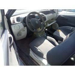 fiat punto berlina (188) del año 2004