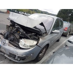 renault scenic ii del año 2004