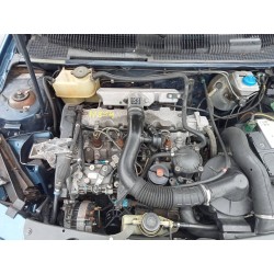 peugeot 205 berlina del año 1998