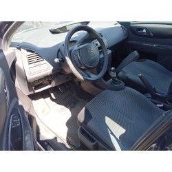 citroen c4 berlina del año 2005