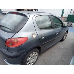 peugeot 206 berlina del año 2005