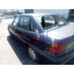 opel astra f berlina del año 1995