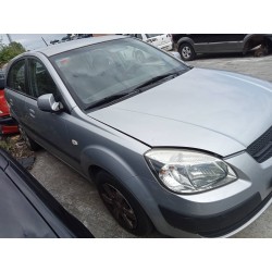 kia rio del año 2006