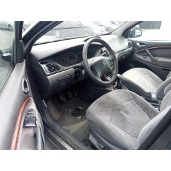 citroen c5 berlina del año 2003