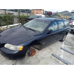 volvo v70 familiar del año 2004