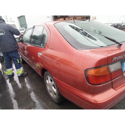 nissan primera berlina (p11) del año 1999