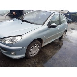 peugeot 206 berlina del año 2004