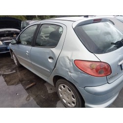 peugeot 206 berlina del año 2004