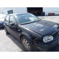 volkswagen golf iv berlina (1j1) del año 2011