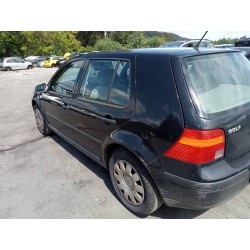 volkswagen golf iv berlina (1j1) del año 2011
