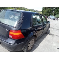 volkswagen golf iv berlina (1j1) del año 2011