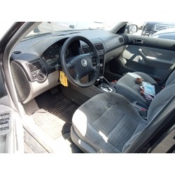volkswagen golf iv berlina (1j1) del año 2011