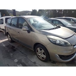 renault scenic iii del año 2012