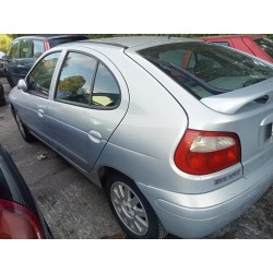 renault megane i fase 2 berlina (ba0) del año 2001
