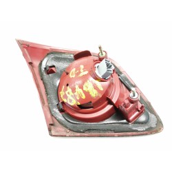 Recambio de piloto trasero central derecho para mazda 3 berlina (bk) 1.6 vvt active referencia OEM IAM   