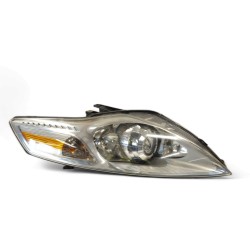 Recambio de faro derecho para ford mondeo ber. (ca2) ghia referencia OEM IAM   