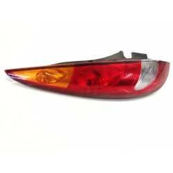 Recambio de piloto trasero izquierdo para nissan almera tino (v10m) ambience referencia OEM IAM 89303850  