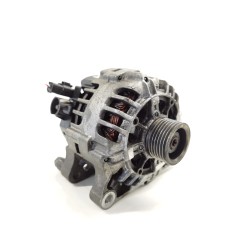 Recambio de alternador para citroen c4 berlina lx referencia OEM IAM 96655776  