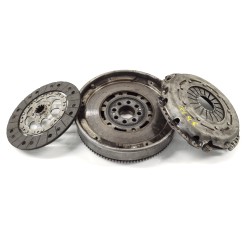 Recambio de kit de embrague para bmw serie 3 berlina (e46) 320d referencia OEM IAM   