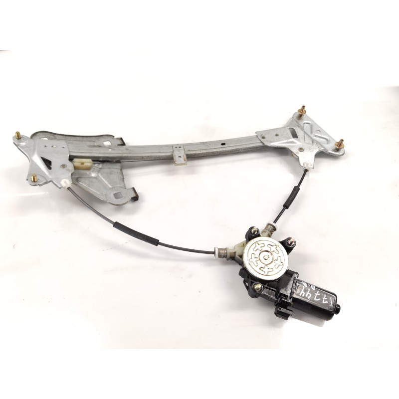 Recambio de elevalunas delantero derecho para hyundai coupe (gk) 1.6 fx referencia OEM IAM Recambio de elevalunas delantero derecho para hyundai coupe (gk) 1.6 fx referencia OEM IAM