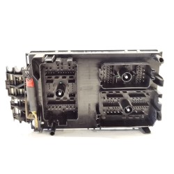Recambio de caja reles / fusibles para opel astra j lim. enjoy referencia OEM IAM 13318782  