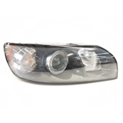 Recambio de faro derecho para volvo s40 berlina 1.6 diesel cat referencia OEM IAM 0301198202  