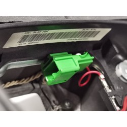 Recambio de volante para volvo s40 berlina 1.6 d drive kinetic referencia OEM IAM 8687335  