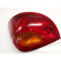 Recambio de piloto trasero izquierdo para ford fiesta berlina (dx) ambiente referencia OEM IAM   