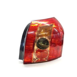Recambio de piloto trasero derecho para toyota corolla (e12) 2.0 d-4d linea luna berlina referencia OEM IAM   