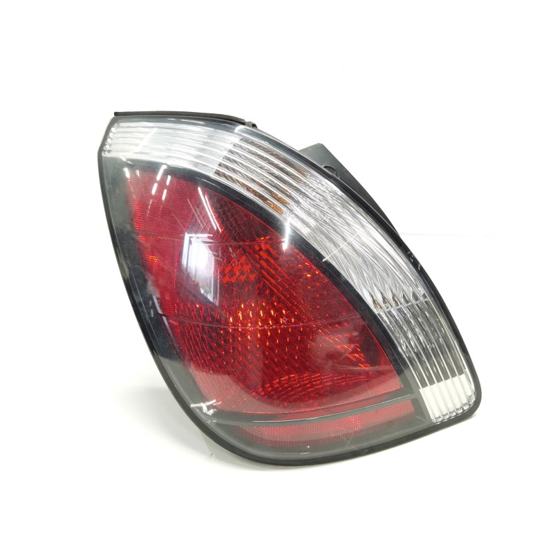 Recambio de piloto trasero izquierdo para kia rio 1.4 active referencia OEM IAM Recambio de piloto trasero izquierdo para kia rio 1.4 active referencia OEM IAM