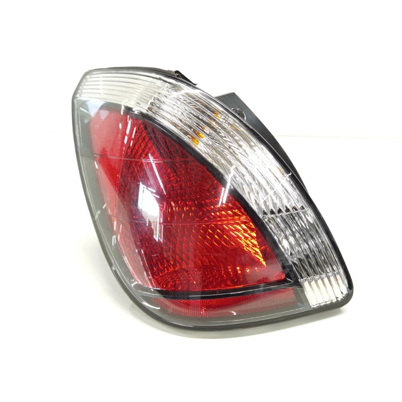 Recambio de piloto trasero izquierdo para kia rio 1.4 active referencia OEM IAM Recambio de piloto trasero izquierdo para kia rio 1.4 active referencia OEM IAM
