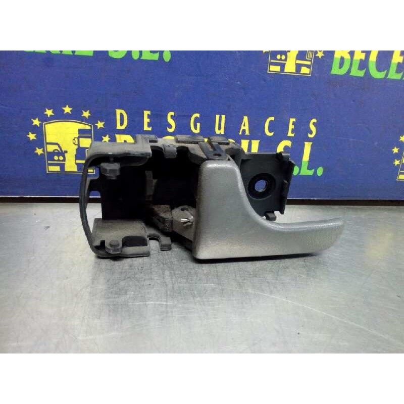 Recambio de maneta interior porton para nissan terrano/terrano.ii (r20) slx (3-ptas.) referencia OEM IAM Recambio de maneta interior porton para nissan terrano/terrano.ii (r20) slx (3-ptas.) referencia OEM IAM