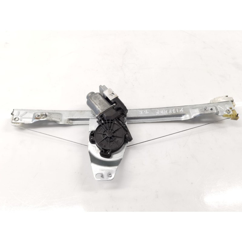 Recambio de elevalunas trasero izquierdo para citroen c4 grand picasso sx referencia OEM IAM 440787F Recambio de elevalunas trasero izquierdo para citroen c4 grand picasso sx referencia OEM IAM 440787F