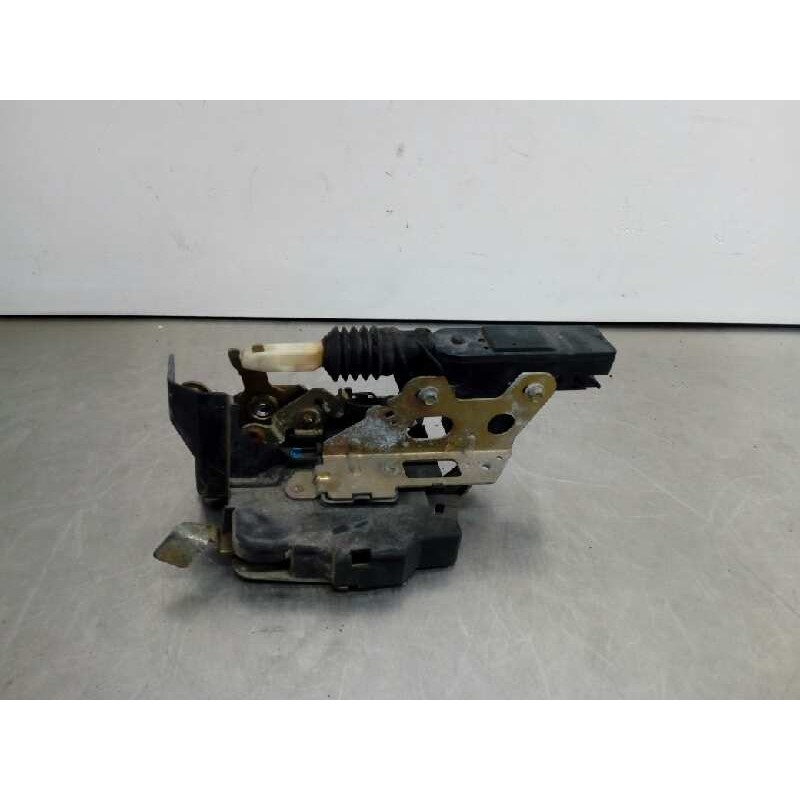 Recambio de cerradura puerta trasera derecha para bmw serie 5 berlina (e34) 520i (110kw) referencia OEM IAM Recambio de cerradura puerta trasera derecha para bmw serie 5 berlina (e34) 520i (110kw) referencia OEM IAM