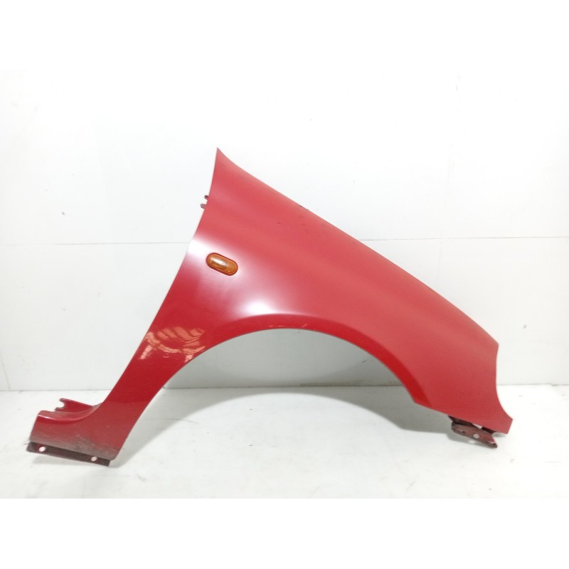 Recambio de aleta delantera derecha para renault clio ii fase i (b/cbo) 1.9 d referencia OEM IAM Recambio de aleta delantera derecha para renault clio ii fase i (b/cbo) 1.9 d referencia OEM IAM