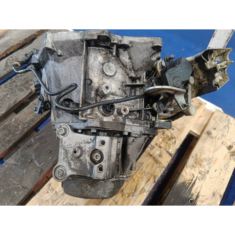 Recambio de caja cambios para citroen c3 picasso exclusive referencia OEM IAM 20DP72  