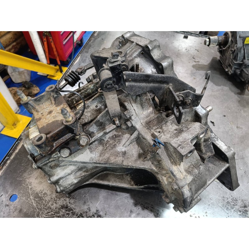 Recambio de caja cambios para hyundai santa fe (sm) 2.0 gls crdi referencia OEM IAM D4EA  