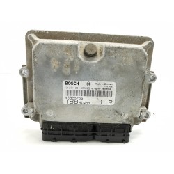 Recambio de centralita motor uce para fiat punto berlina (188) 1.9 jtd sporting referencia OEM IAM 46825756 18841WAA 0281001955
