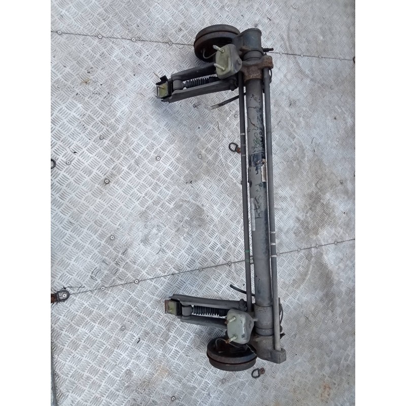 Recambio de puente trasero para peugeot 205 berlina 1.8 d generation referencia OEM IAM   