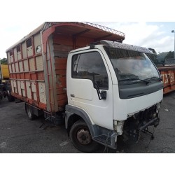 nissan cabstar del año 2003