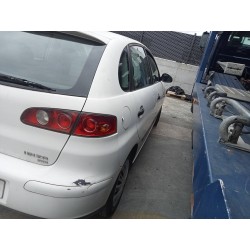 seat ibiza (6l1) del año 2002
