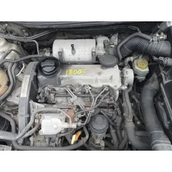 seat ibiza (6l1) del año 2002
